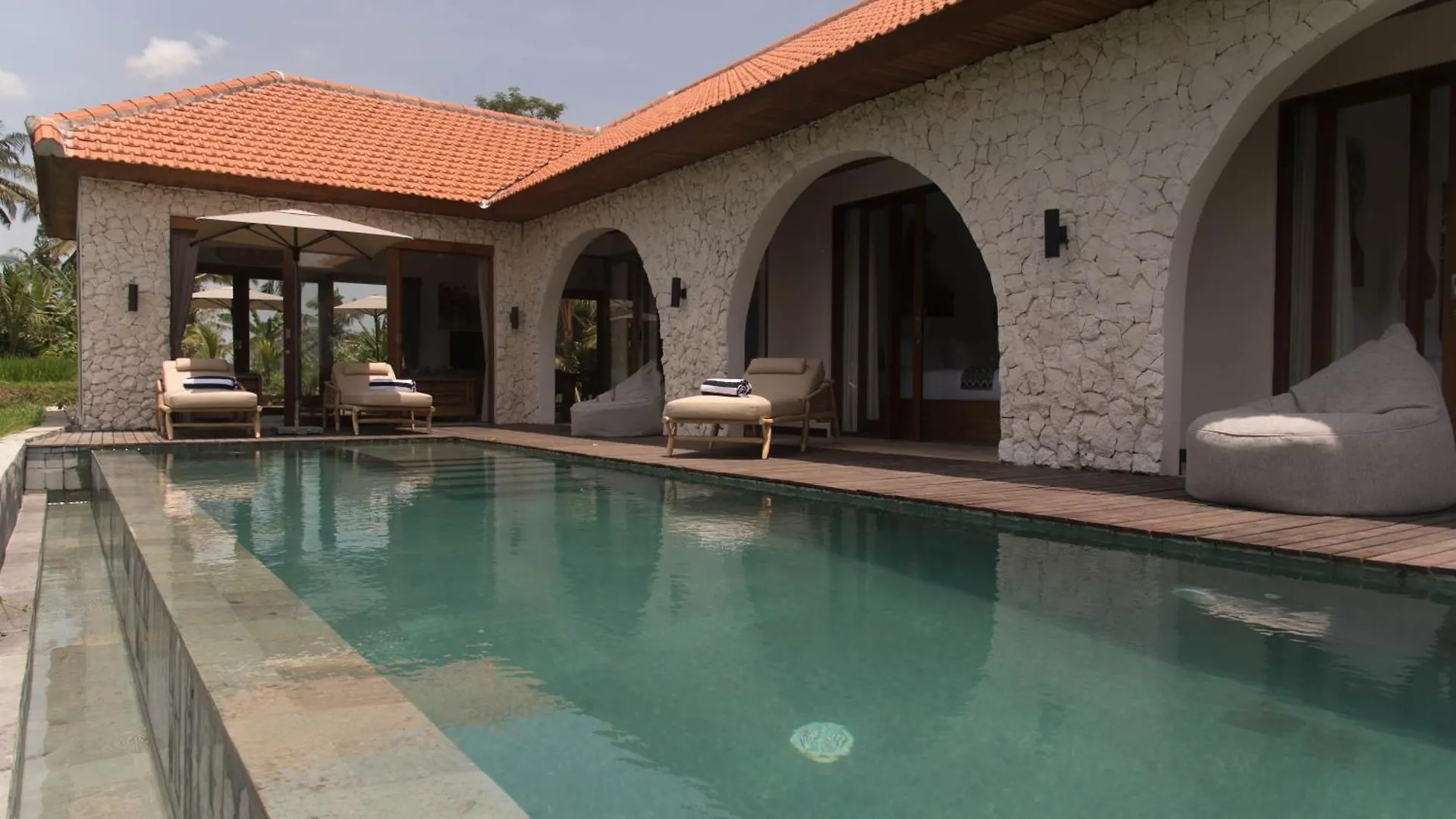 Villa Lena - 3 Bedroom Villa Amidst Ubud'S Rice Fields, 180 Degree View Indonesia