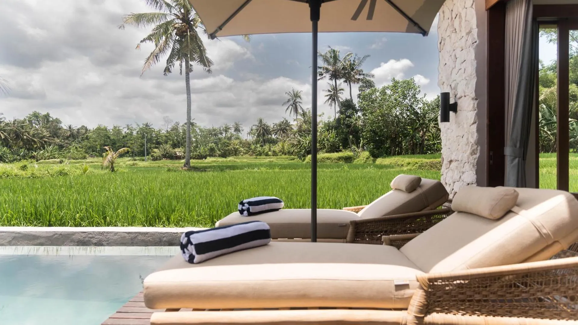 Villa Lena - 3 Bedroom Villa Amidst Ubud'S Rice Fields, 180 Degree View