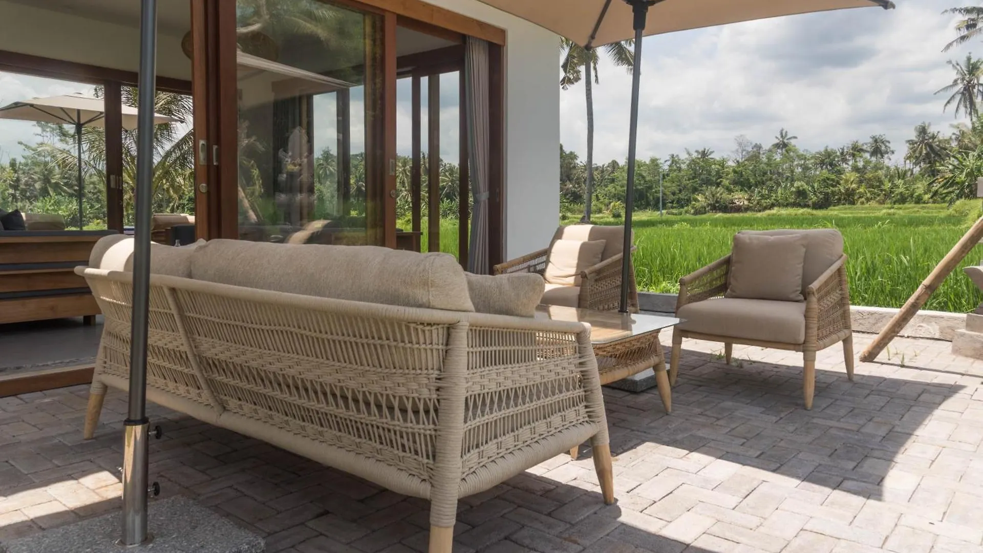 Villa Lena - 3 Bedroom Villa Amidst Ubud'S Rice Fields, 180 Degree View